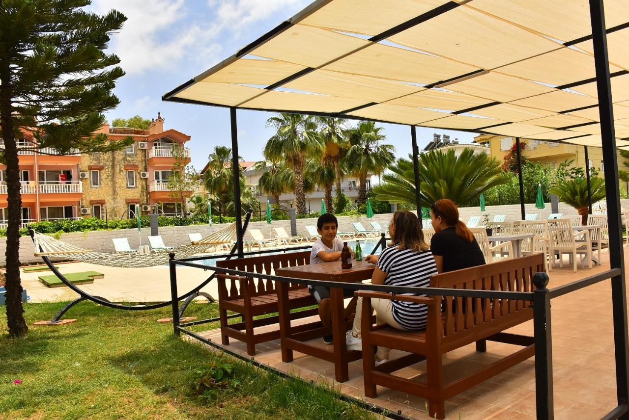 Nora Suit Hotel Sidé Extérieur photo
