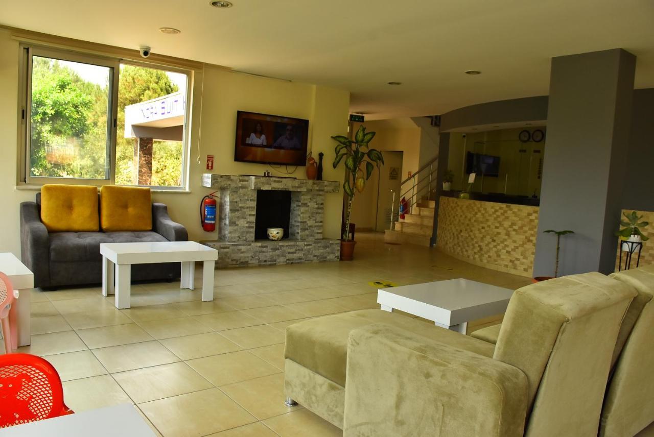 Nora Suit Hotel Sidé Extérieur photo