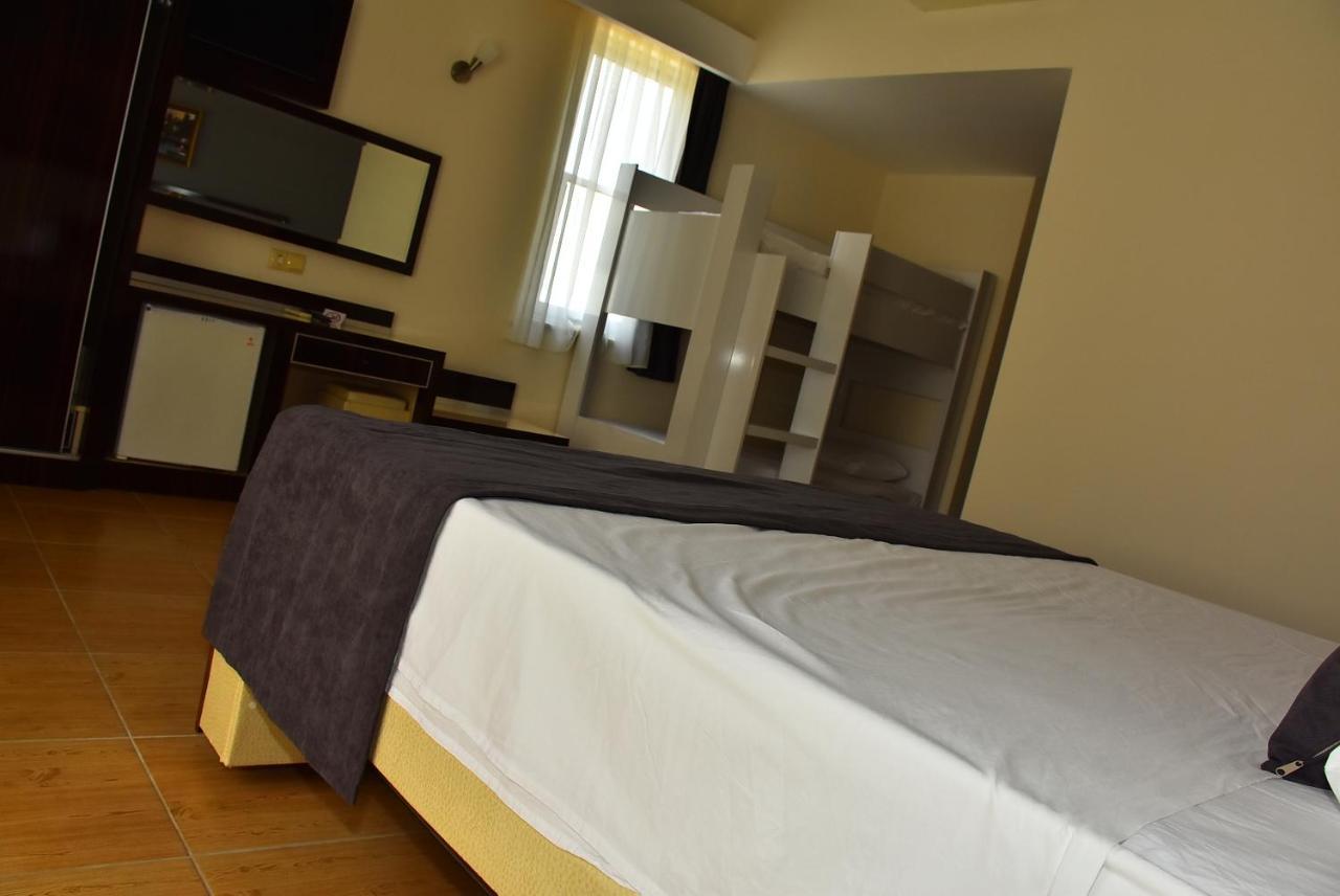 Nora Suit Hotel Sidé Extérieur photo